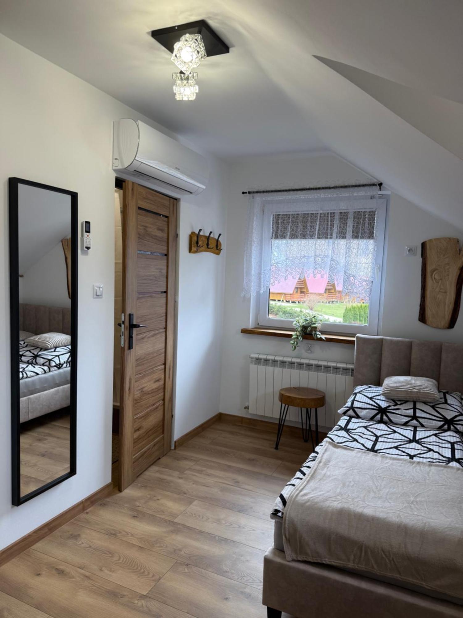 Apartament Z Tarasem I Pokoje Klimatyzowane -Drozdowka Solina Solina  Exterior photo